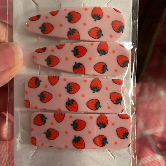 🎈SALE🎈🎀#24.MAKEUP BUNDLE🎀 - Picture 3 of 12